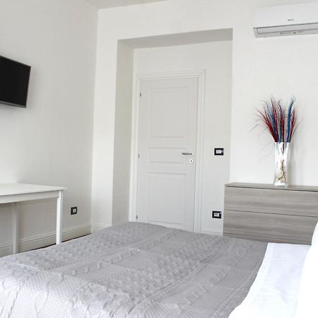 Art Apartment Stazione B Флоренція Екстер'єр фото