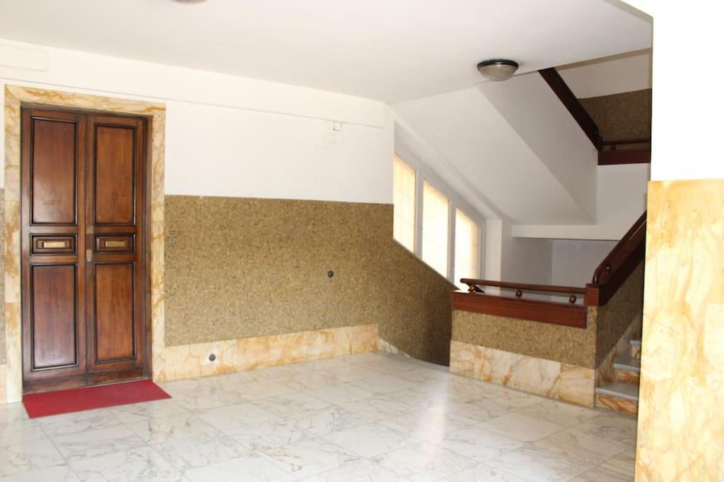 Art Apartment Stazione B Флоренція Екстер'єр фото