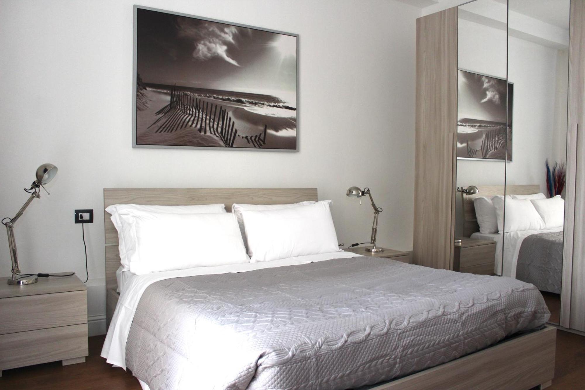 Art Apartment Stazione B Флоренція Екстер'єр фото